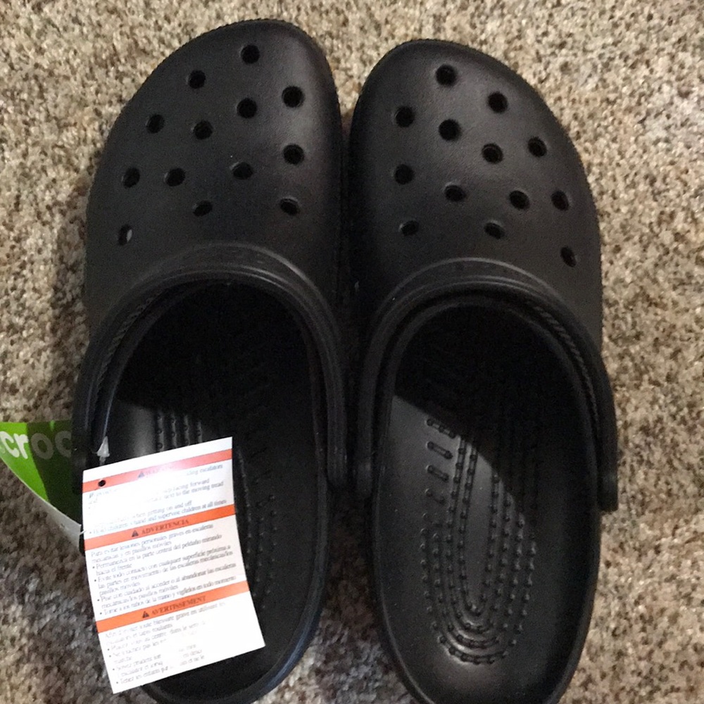 Black crocs men’s size 11 NEW